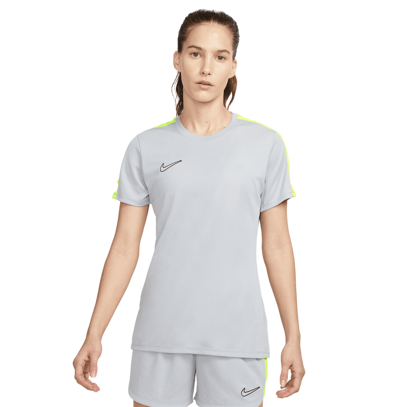 Conjunto Deportivo Nike Casual Mujer - Martí MX