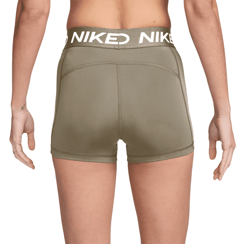 1127975538-2.png