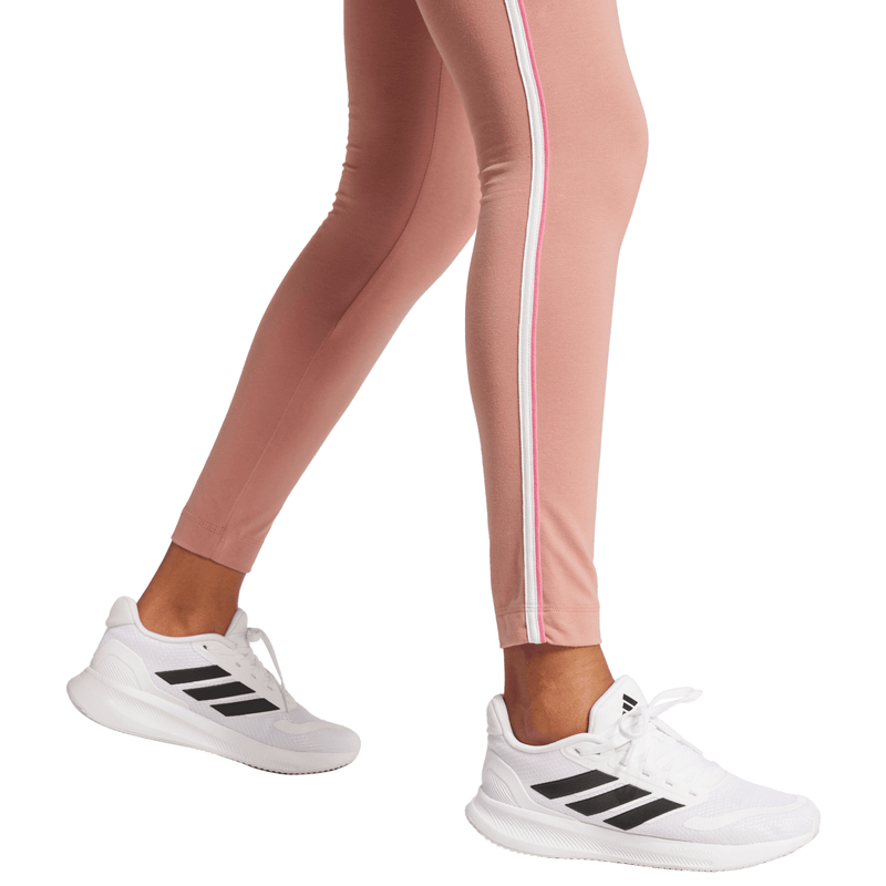 1127976409-4.png