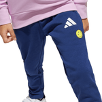 1127977175-4.png