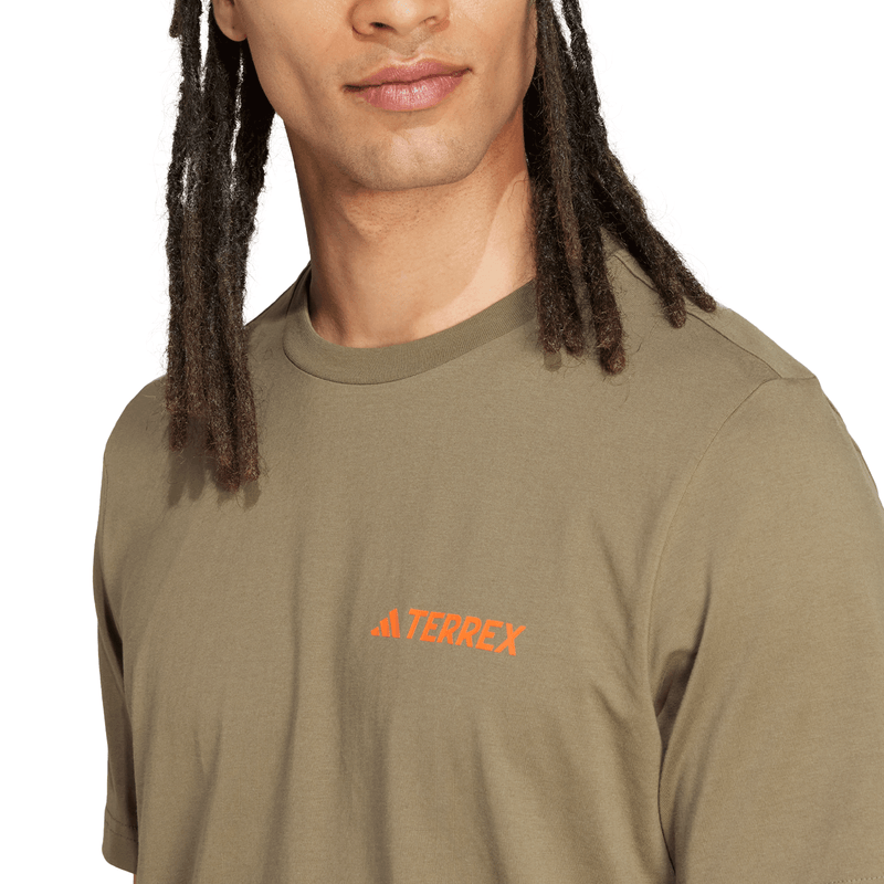 1127977284-3.png