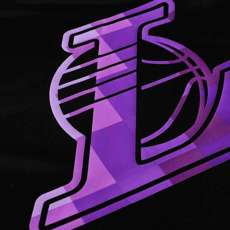 1127976488-3.png