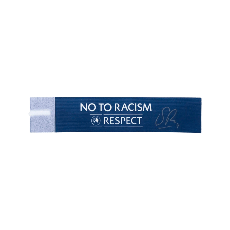 1127972911-3.png