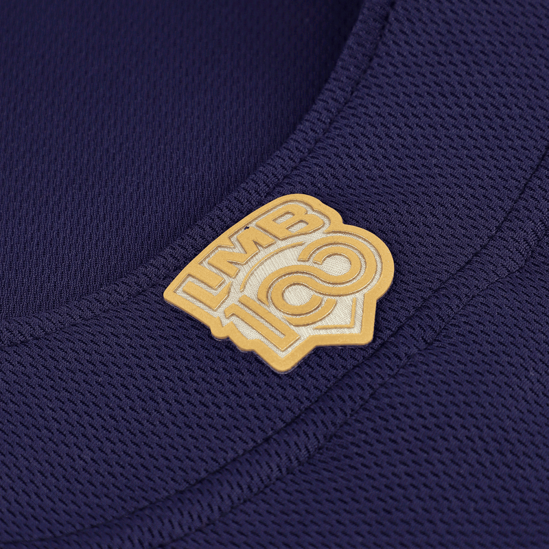 1127978927-4.png