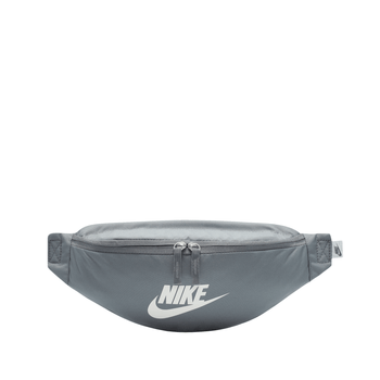 Cangurera Nike Entrenamiento Heritage 3 L Unisex DB0490-084