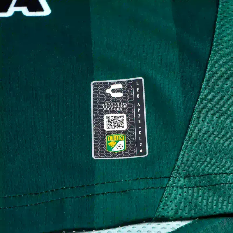 1127981242-6