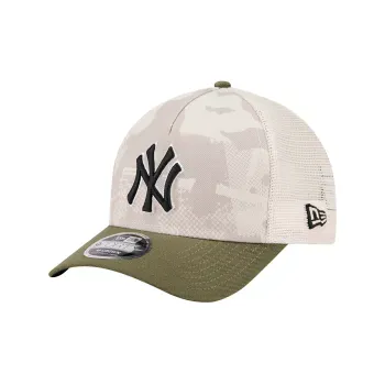 Gorra New Era MLB 9FORTY New York Yankees Armed Forces Day 2025 Hombre 60663044