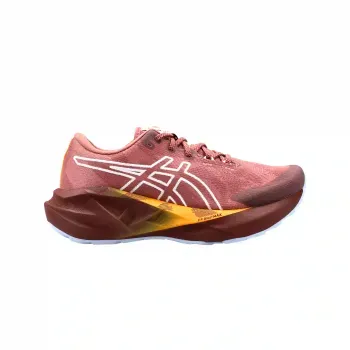Tenis Asics Correr NOVABLAST 5 TR Mujer 1012B911.600